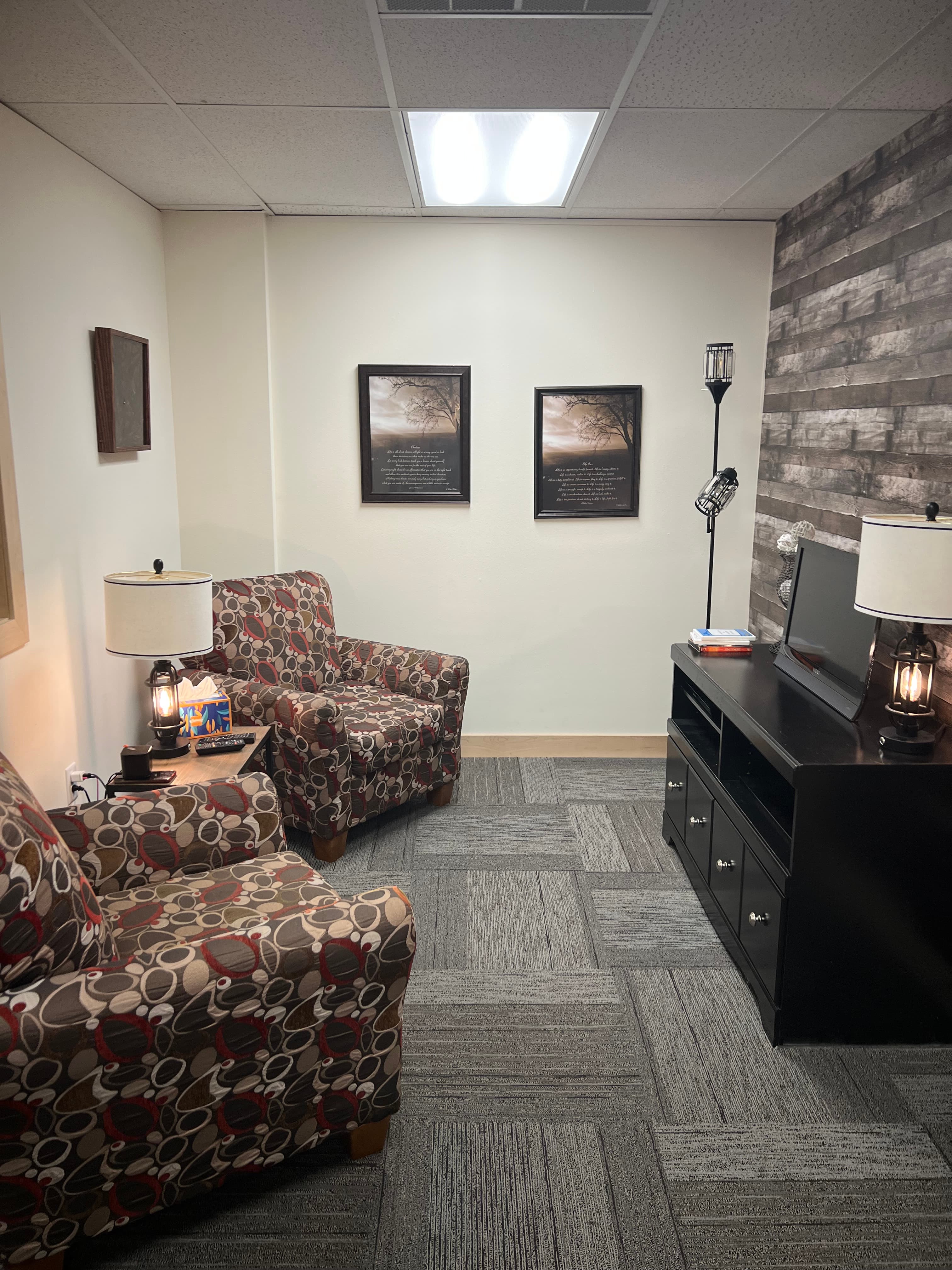 Phoenix Recovery office space